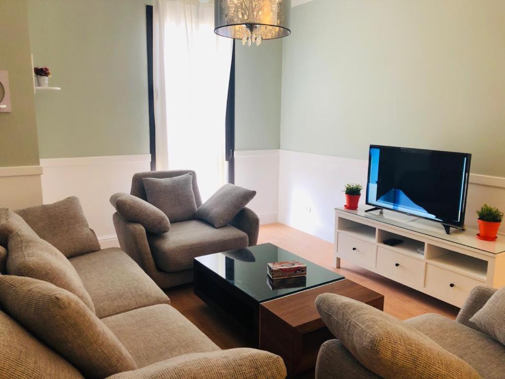 Sodic Westown Residence1-Near Elnada Hospital 'Izbat Yusif Barradah Kültér fotó