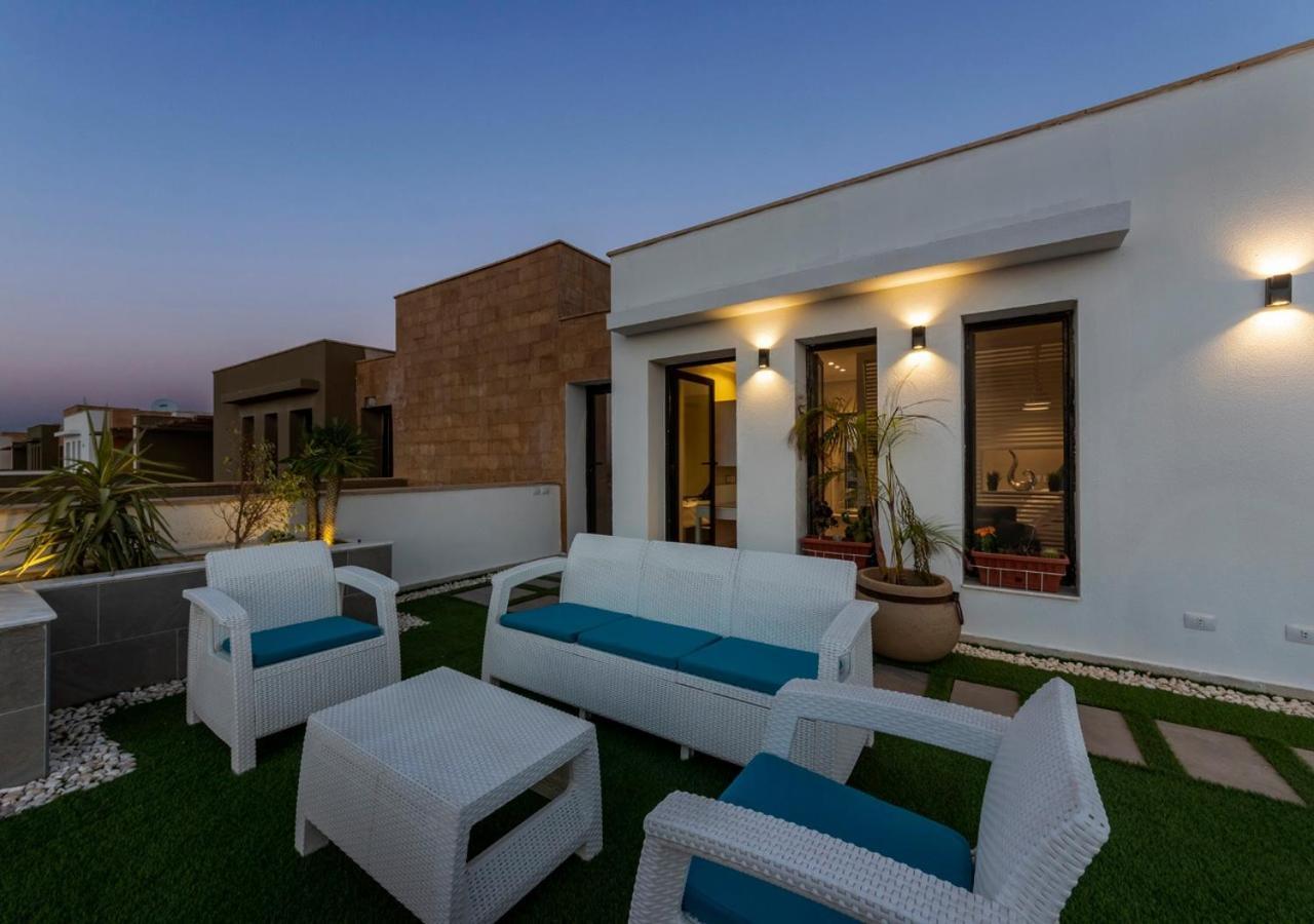 Sodic Westown Residence1-Near Elnada Hospital 'Izbat Yusif Barradah Kültér fotó