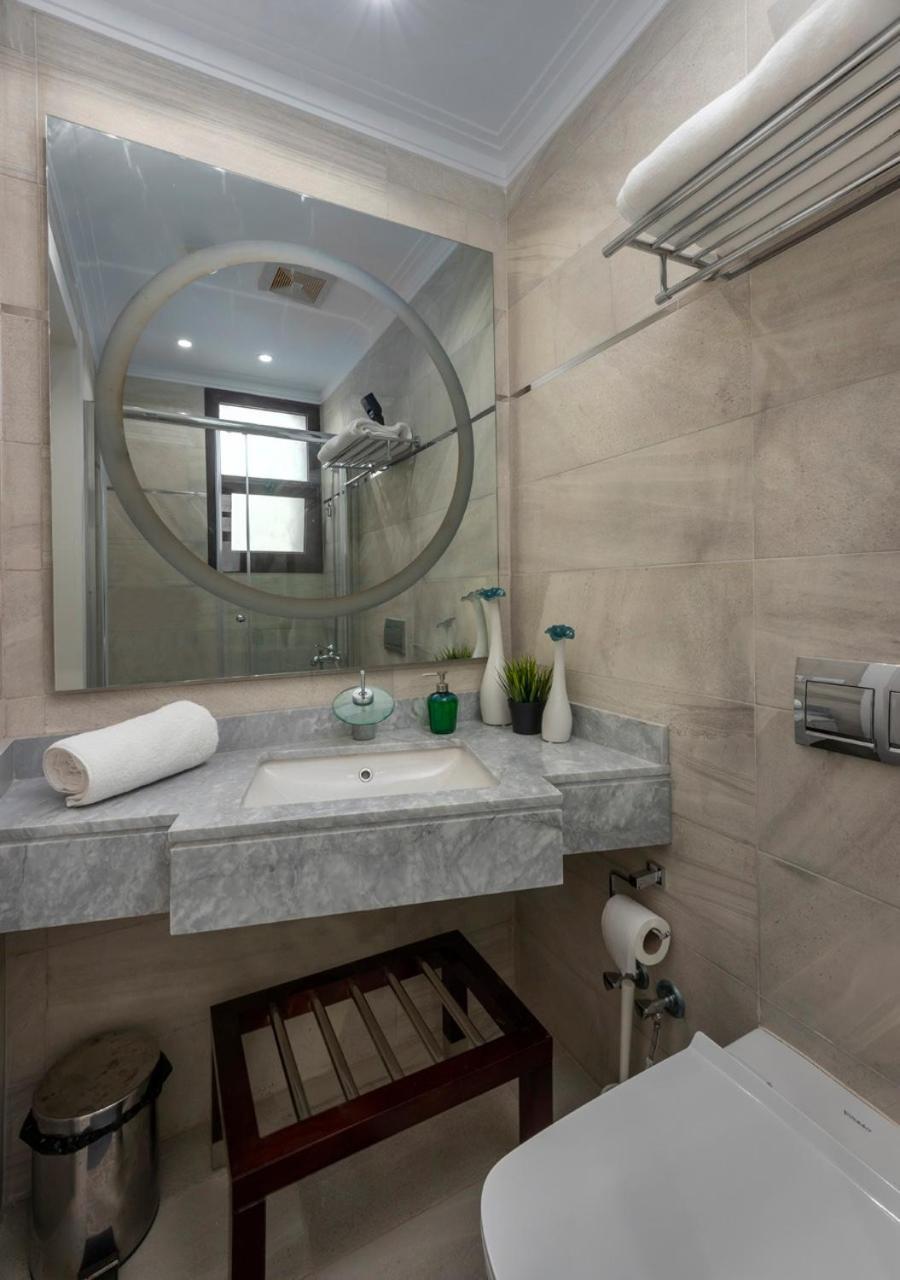 Sodic Westown Residence1-Near Elnada Hospital 'Izbat Yusif Barradah Kültér fotó